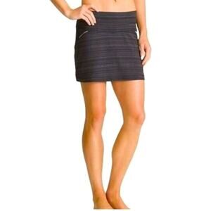 Athleta Relay Striped Skort Black Contrast Stitching Style #919174 Small